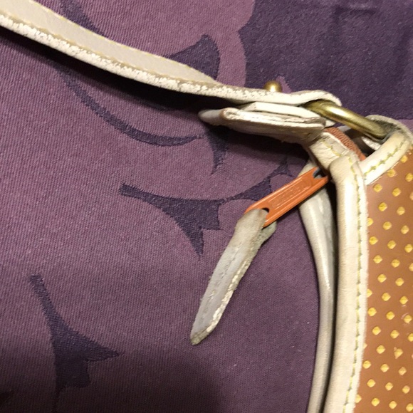 DOONEY&BOURKE PURSE - Picture 15 of 16